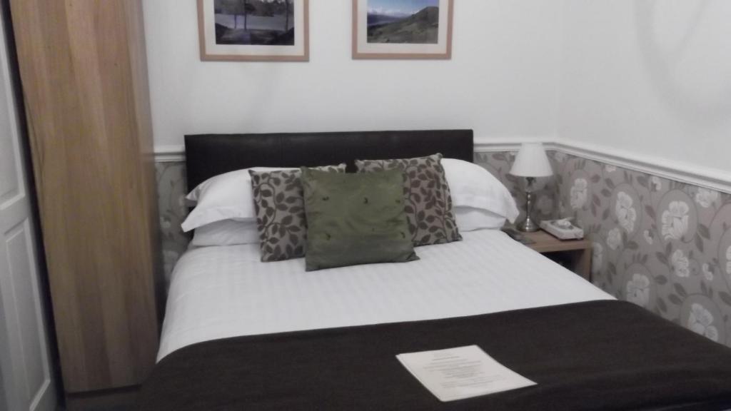 Lyndhurst Guest House Улверстон Номер фото